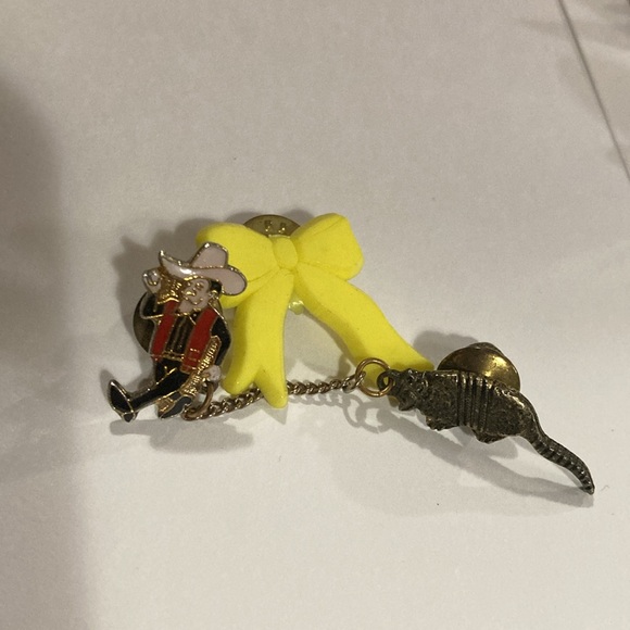 Lapel tac pins 35 total plus extra backs - Picture 5 of 7